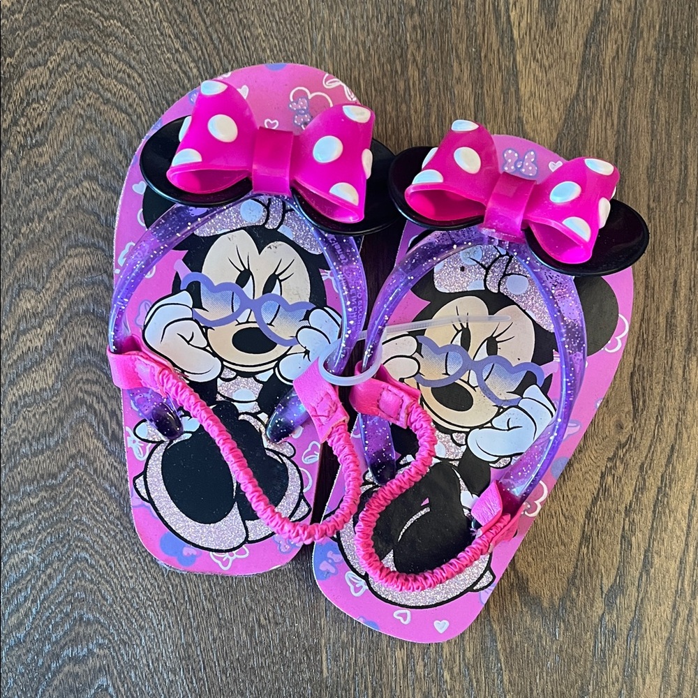 Disney Minnie Mouse Pink and Purple Kids Flip Flops, NWOT